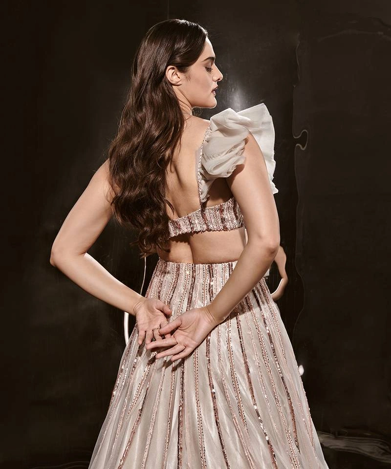 women's elegant pink floral printed lehenga choli with sequin embellished blouse, mirror work dupatta and flowing flared skirt – perfect for weddings, parties, festive & traditional occasions women's elegant pink floral printed lehenga choli with sequin embellished blouse, mirror work dupatta and flowing flared skirt – perfect for weddings, parties, festive & traditional occasions