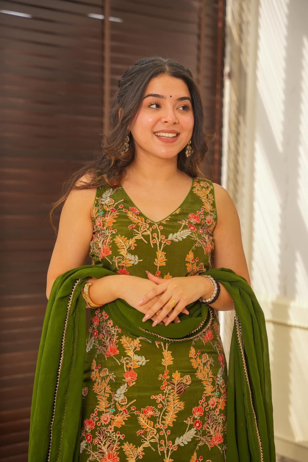 sakhi green heavy embroidered set sakhi green heavy embroidered set